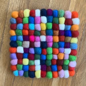 🎁 FREE Felted hot pad / trivet multi color!